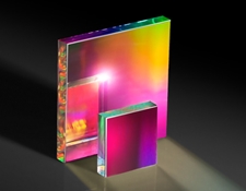 Reflective Blazed Holographic Diffraction Gratings